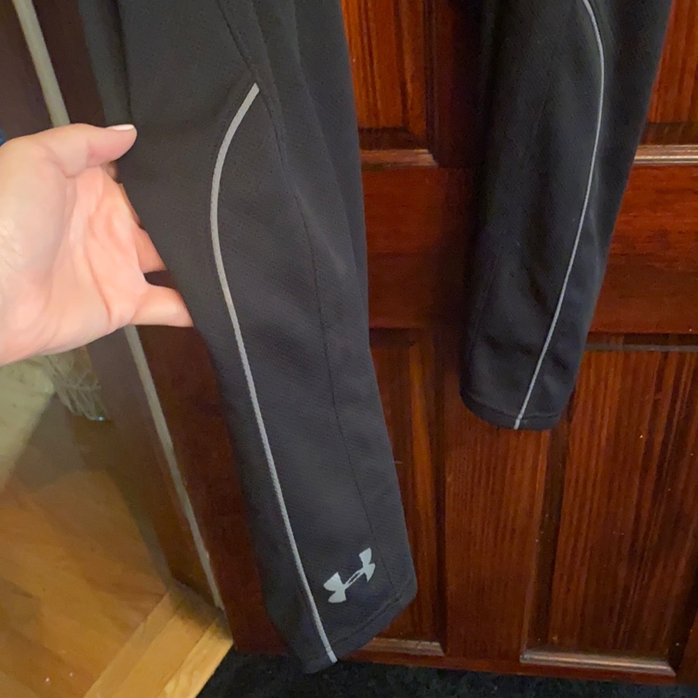 Under Armour Sweatpants - Picture 9 of 9